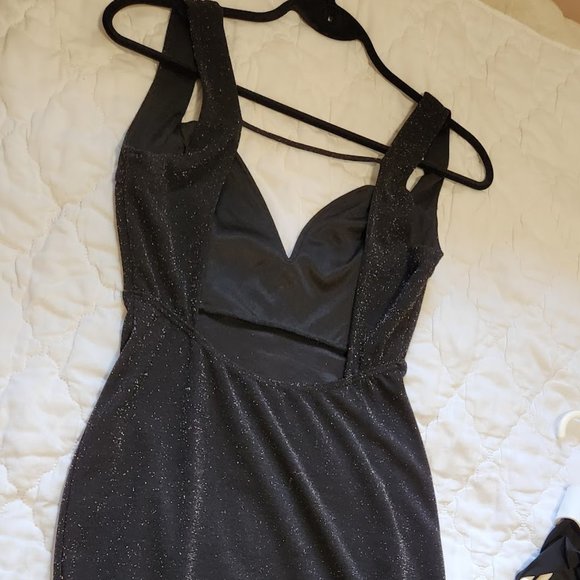 Sexy Evening Doll Black Shimmer Dress - Picture 9 of 11